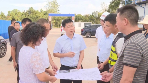 艾志峰深入園區(qū)調(diào)研督導(dǎo)